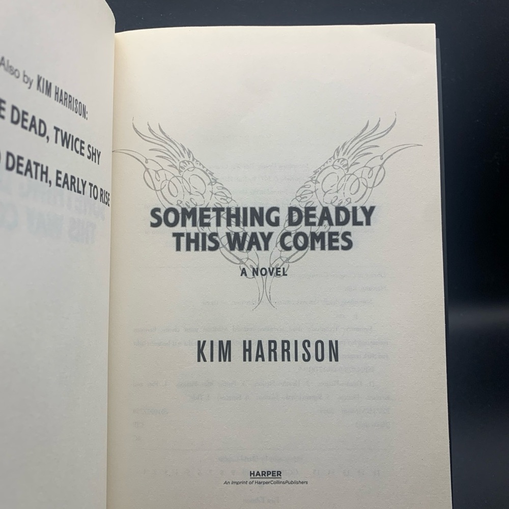 Book Something Deadly This Way Comes Kim Harrison 1st Edition 2011 NY Times - Picture 2 of 5